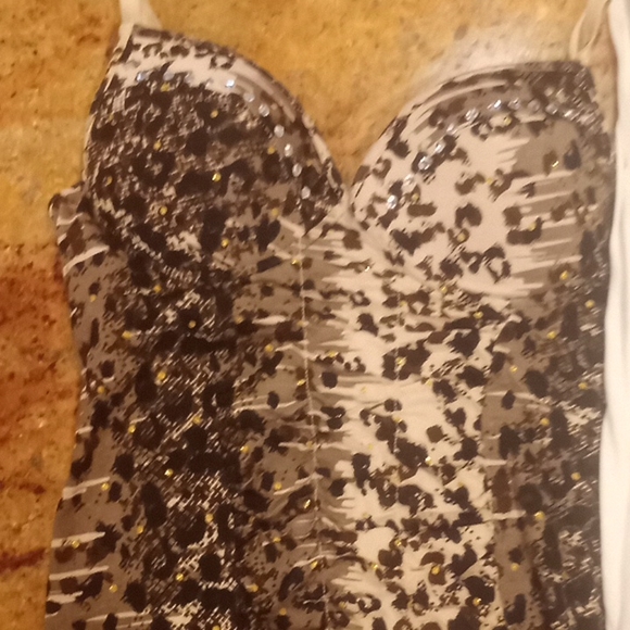 Ann Taylor , Style and Co. And Others Assorted Sleeveless Blouse 👚 Lot Size Med - Picture 2 of 5